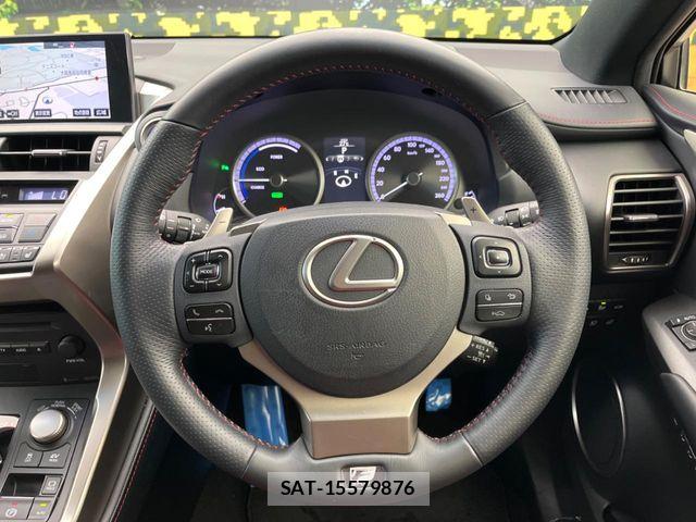 Lexus NX 2015-07 8208420-9