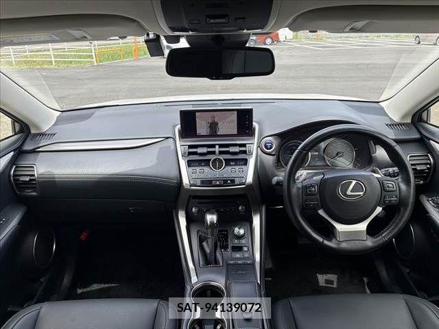 Lexus NX 2020-05 8208419-1