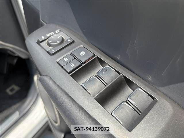 Lexus NX 2020-05 8208419-21