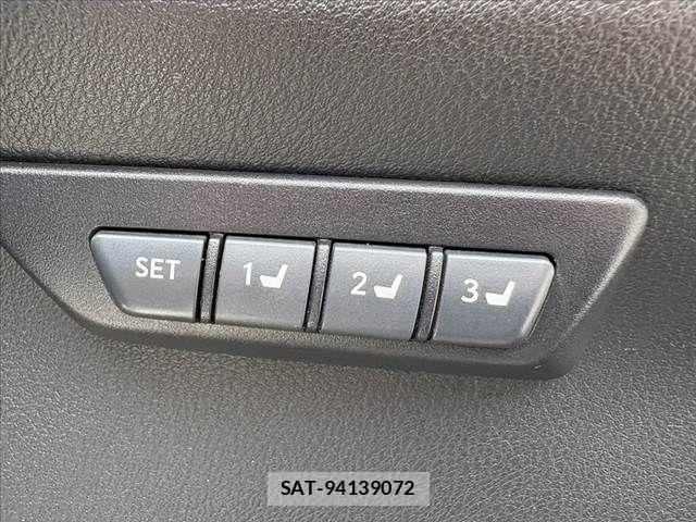 Lexus NX 2020-05 8208419-22