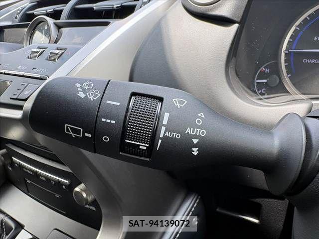 Lexus NX 2020-05 8208419-27