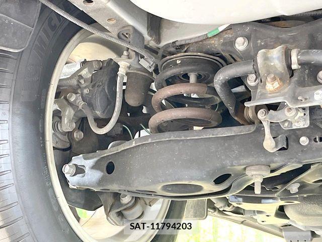Lexus NX 2017-12 8208421-19