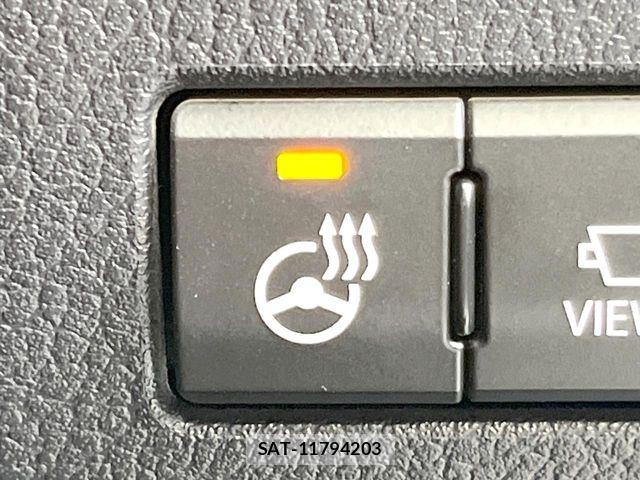 Lexus NX 2017-12 8208421-5