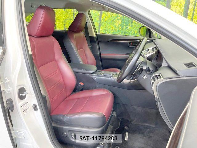 Lexus NX 2017-12 8208421-7
