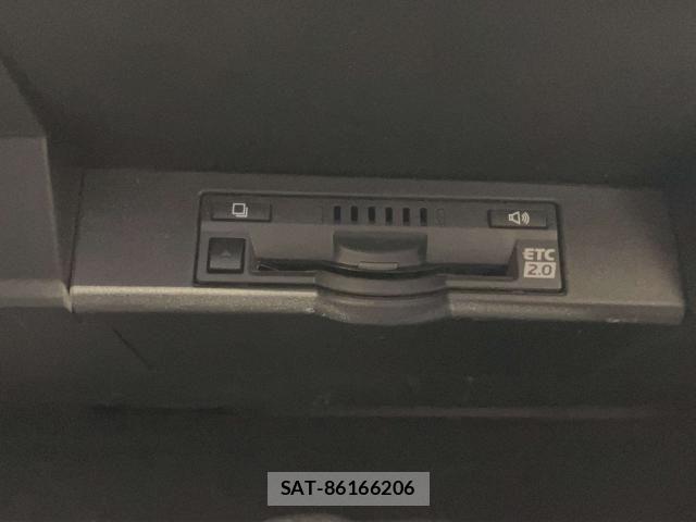 Lexus NX 2021-02 8208418-14