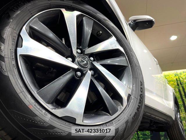 Lexus NX 2018-02 8230629-13