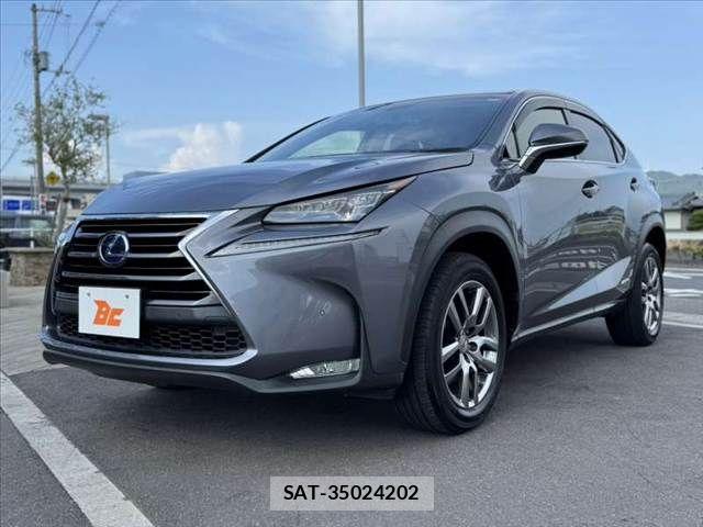 Lexus NX 2015-07 8230631-9