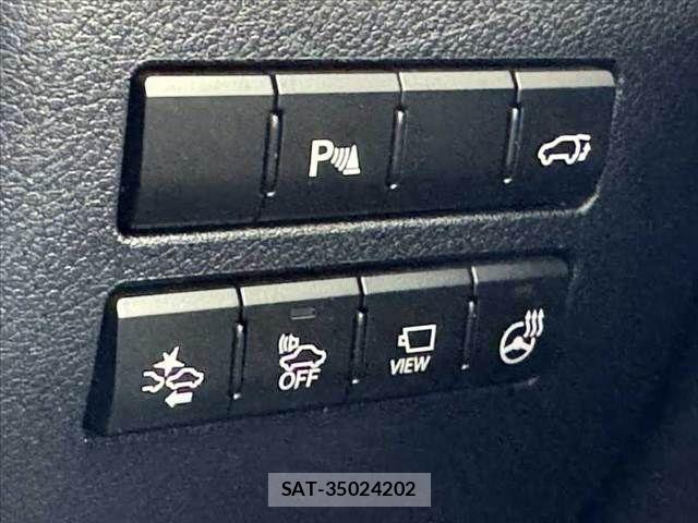 Lexus NX 2015-07 8230631-5