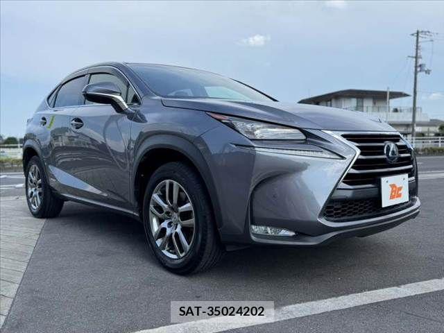 Lexus NX 2015-07 8230631-7