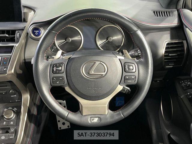 Lexus NX 2015-06 8230630-10