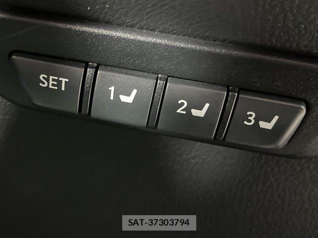 Lexus NX 2015-06 8230630-4