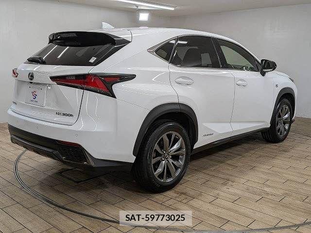 Lexus NX 2020-05 8245737-16