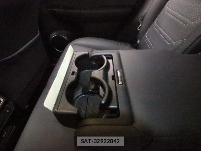 Lexus NX 2018-03 8334498-9