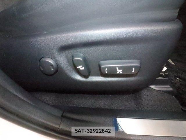 Lexus NX 2018-03 8334498-5