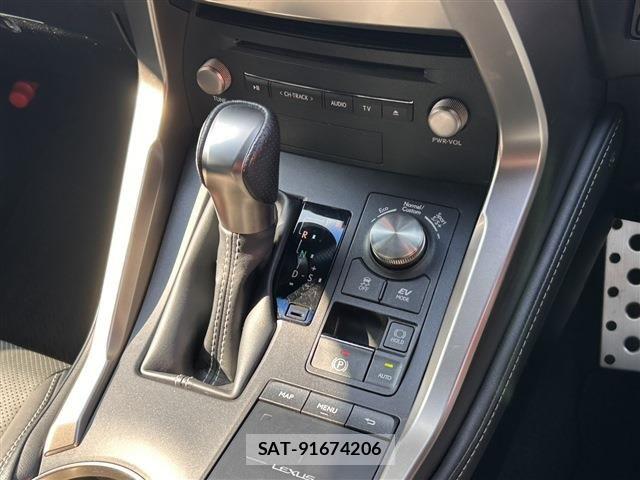 Lexus NX 2018-12 8336580-11