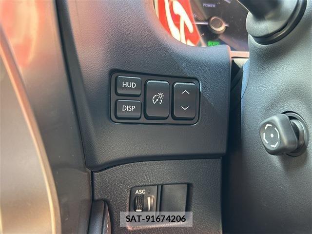 Lexus NX 2018-12 8336580-15