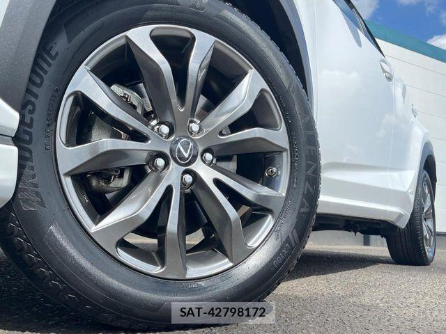 Lexus NX 2017-11 8354853-12