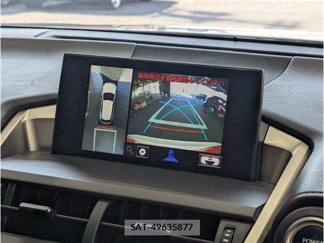 Lexus NX 2015-06 8366760-12