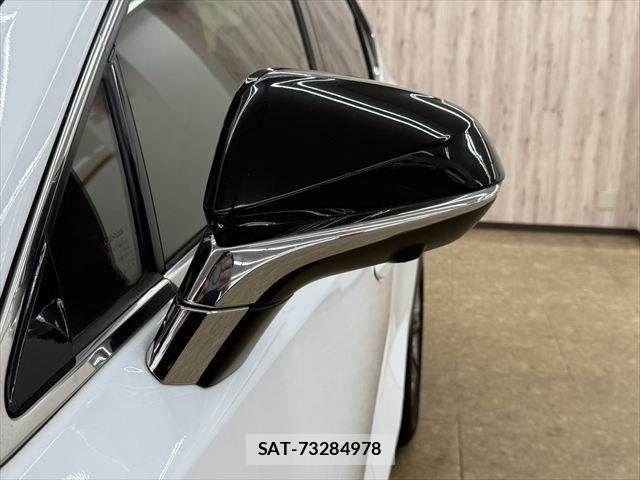 Lexus NX 2020-03 8366754-25