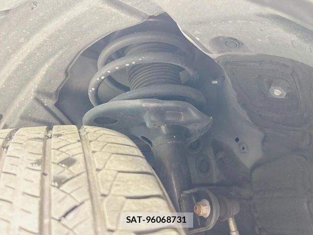 Lexus NX 2015-07 8366757-19