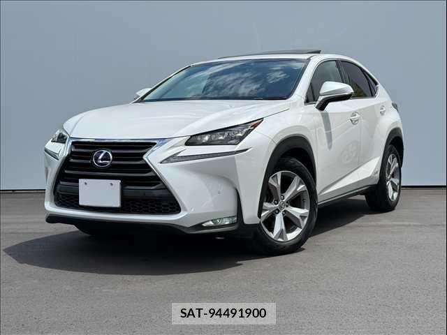 Lexus NX 2015-09 8413303-0