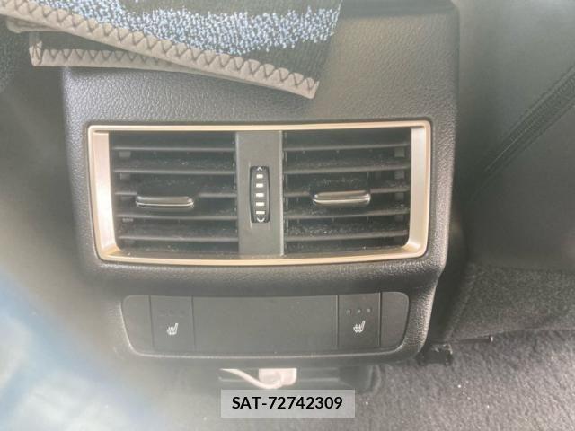 Lexus NX 2018-03 8413296-15