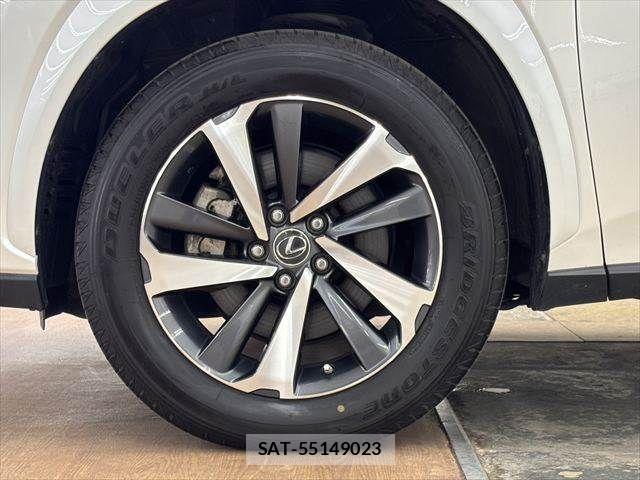 Lexus NX 2019-03 8457814-28