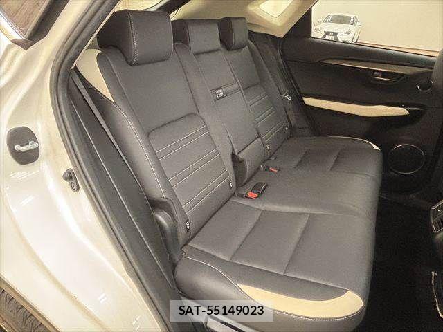 Lexus NX 2019-03 8457814-7