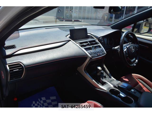 Lexus NX 2015-07 8562465-14