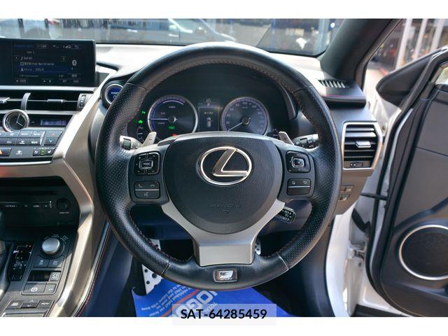 Lexus NX 2015-07 8562465-7