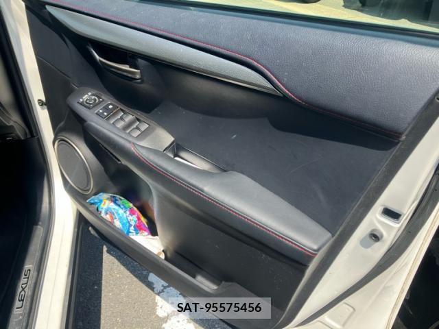 Lexus NX 2014-09 8562460-10