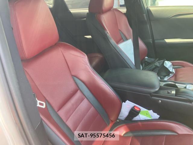 Lexus NX 2014-09 8562460-11