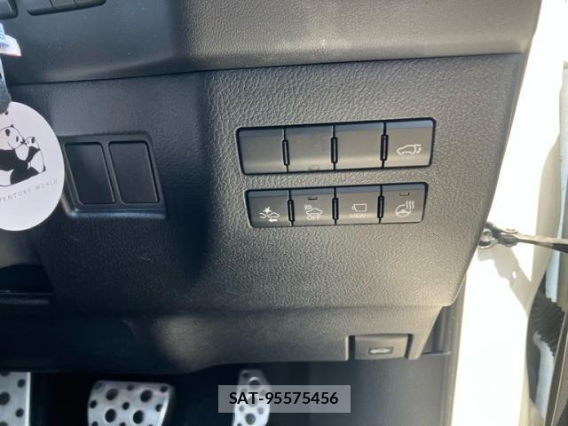 Lexus NX 2014-09 8562460-13