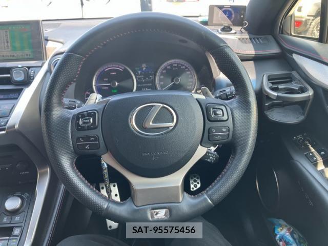 Lexus NX 2014-09 8562460-16
