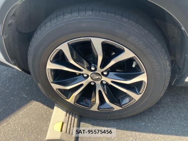 Lexus NX 2014-09 8562460-2