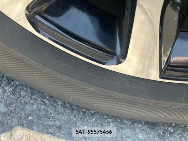 Lexus NX 2014-09 8562460-3