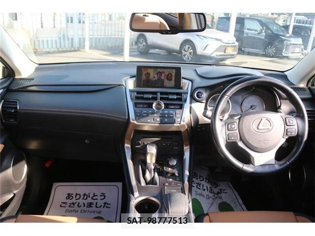 Lexus NX 2015-12 8627504-1