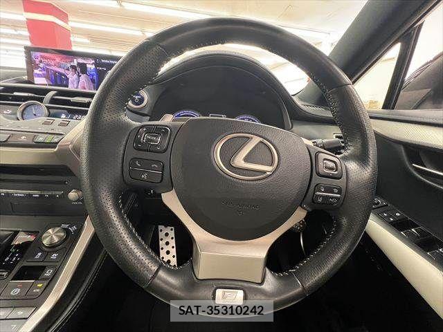 Lexus NX 2018-12 8627498-10