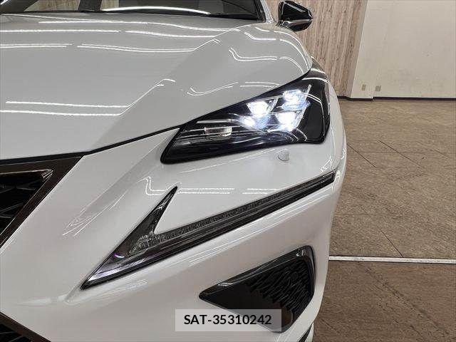 Lexus NX 2018-12 8627498-11