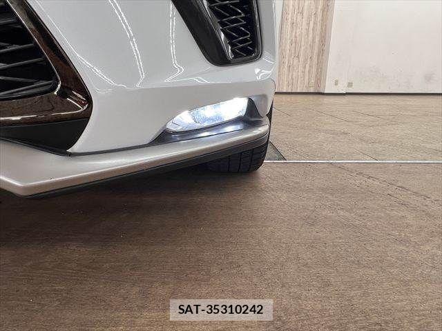 Lexus NX 2018-12 8627498-12