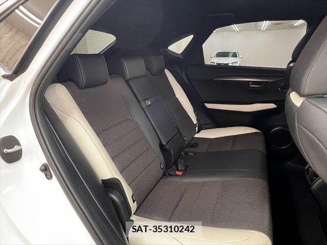 Lexus NX 2018-12 8627498-8