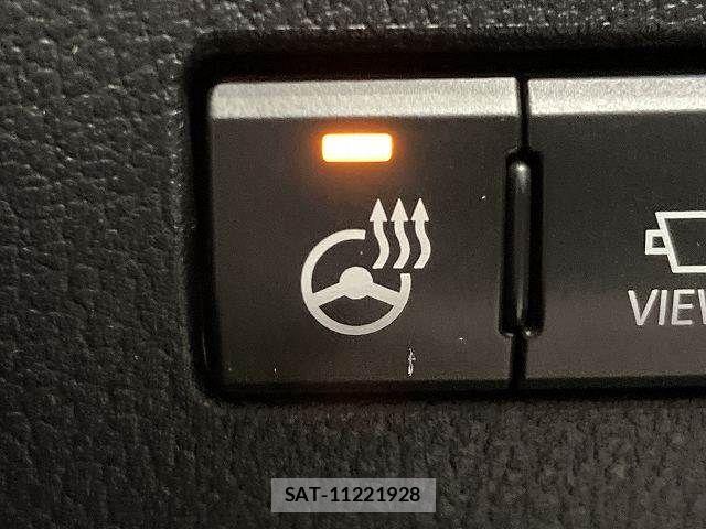 Lexus NX 2018-04 8627499-6