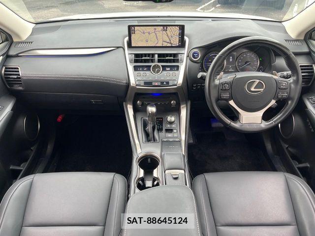 Lexus NX 2020-01 8627495-1