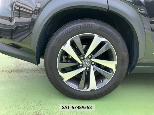 Lexus NX 2017-11 8627502-7