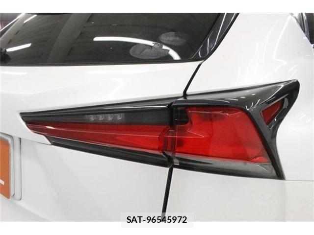 Lexus NX 2017-12 8659969-18