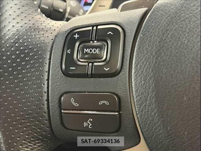 Lexus NX 2018-01 8666417-11