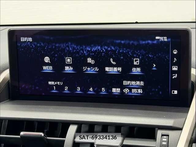 Lexus NX 2018-01 8666417-18