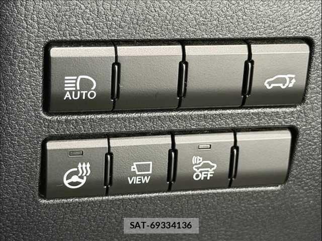 Lexus NX 2018-01 8666417-21