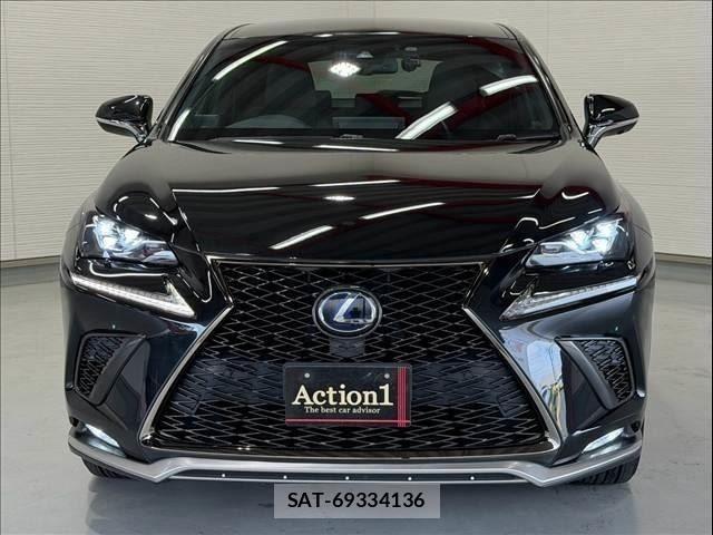 Lexus NX 2018-01 8666417-2