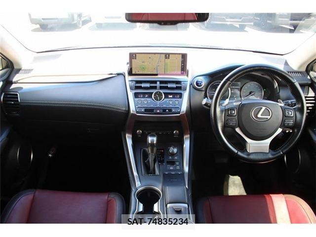 Lexus NX 2018-01 8659967-20